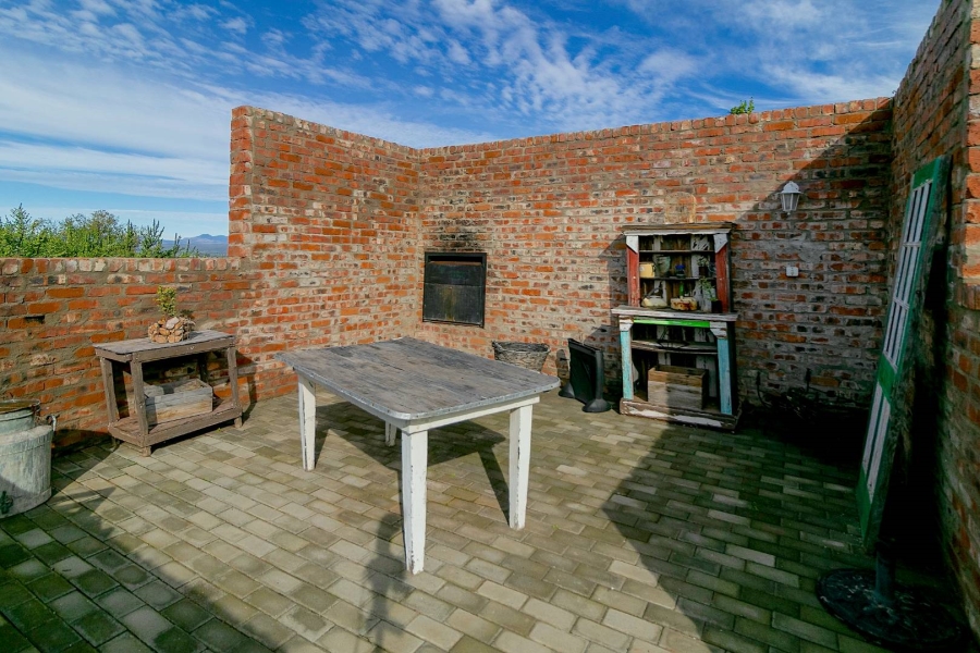 18 Bedroom Property for Sale in Oudtshoorn Rural Western Cape